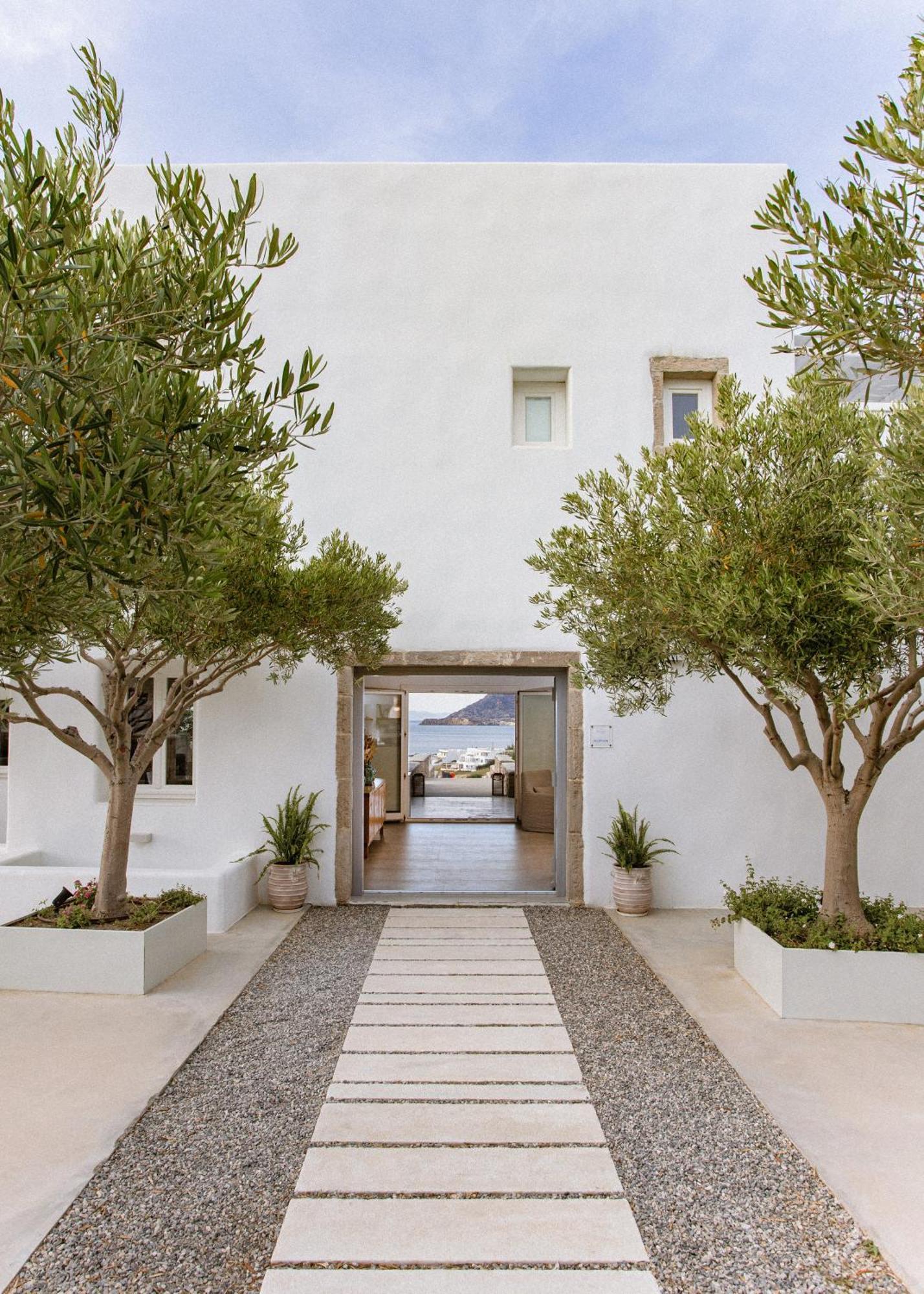 Milos Breeze Boutique Hotel Pollonia Exterior photo